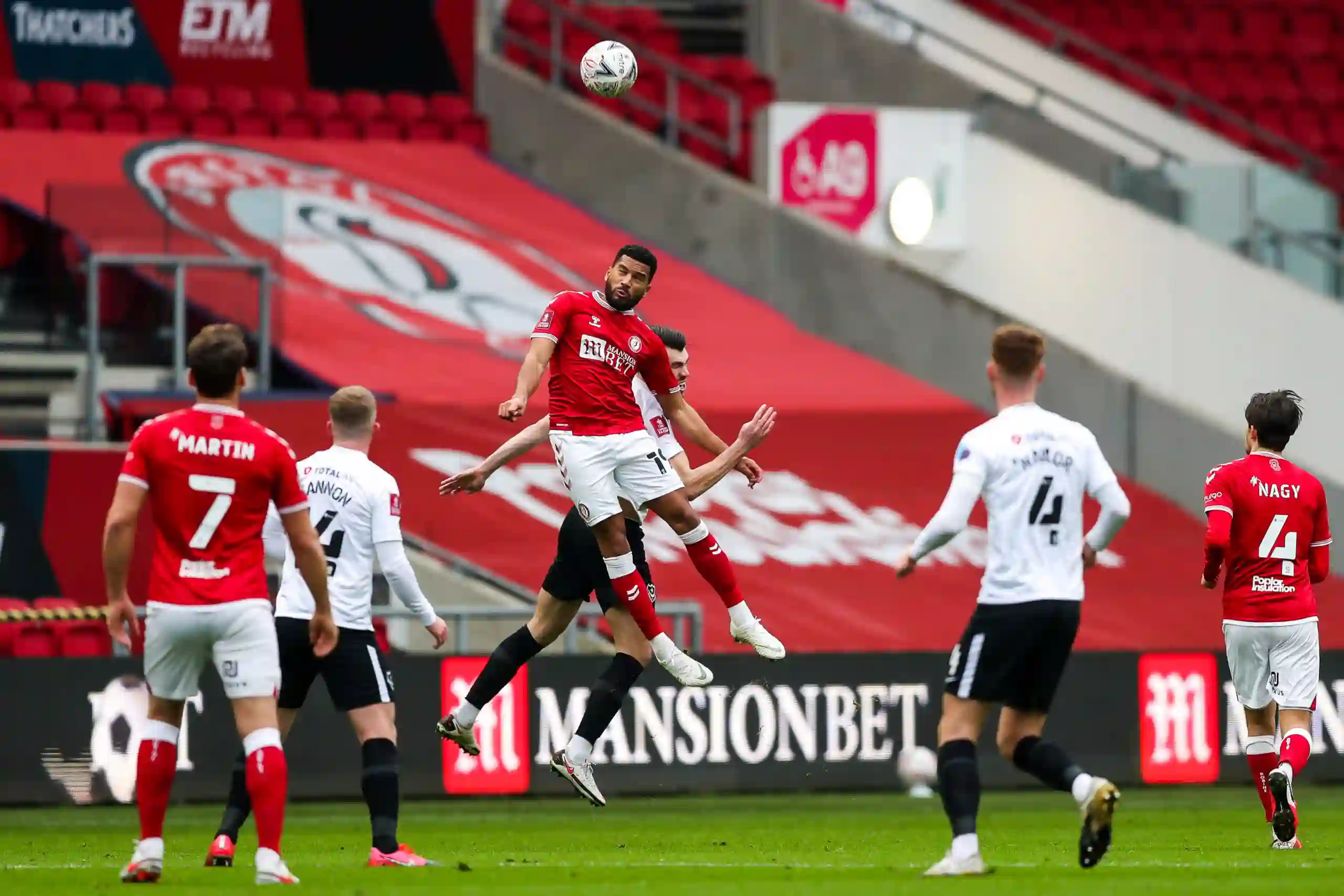PusatFocus - Bristol City Vs Portsmouth