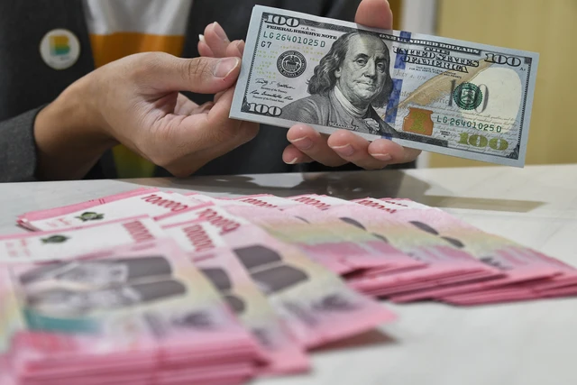 PusatFocus - Rupiah Melemah Jelang 2026