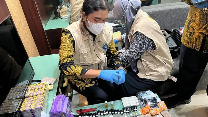 PusatFocus - Happy Water Di Sulap Jadi Minuman Berenergi