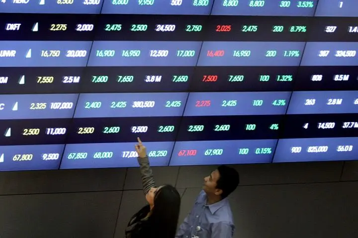 PusatFocus - IHSG Terbang Terus Diikuti Oleh Penguatan Rupiah Terhadap Dollar AS