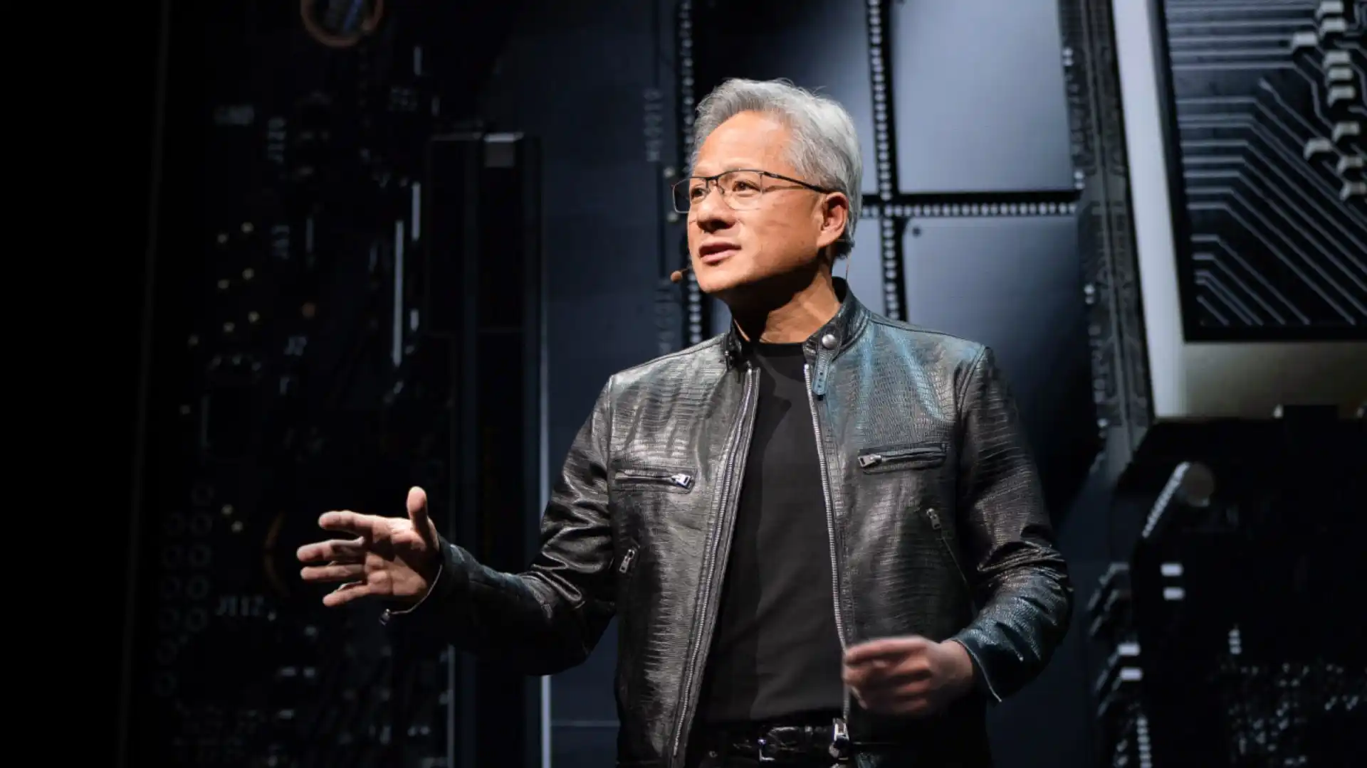 PusatFocus - Jensen Huang Siap Hadapi Tagihan Pajak