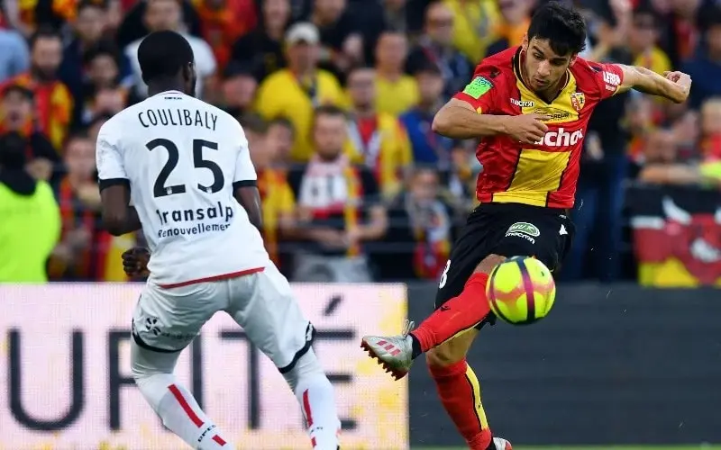 PusatFocus - Lens Vs Auxerre