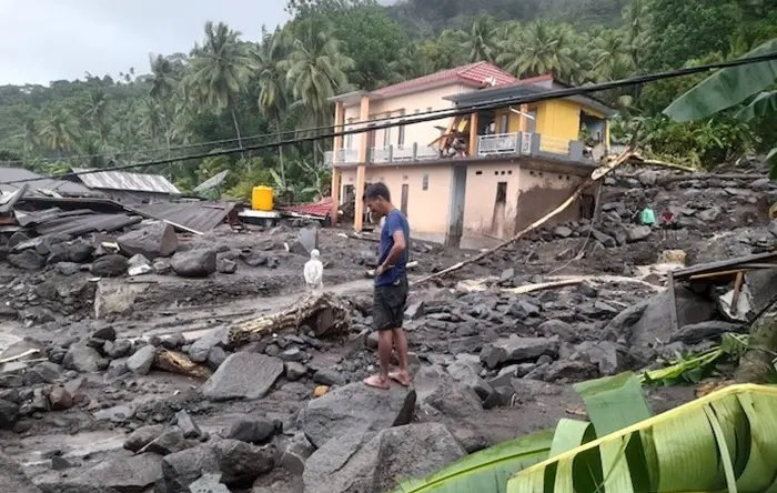 PusatFocus - Pemkab Sitaro Tetapkan Status Tanggap Darurat Usai Banjir Bandang