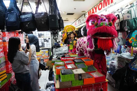 Atraksi Barongsai Pasar Senen