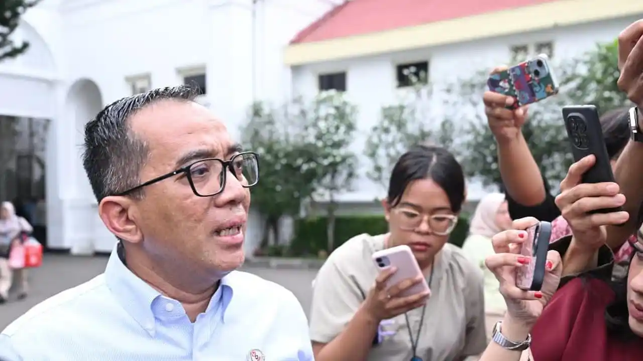Rapat Istana Bahas Teknologi Pengolahan Sampah Mikro
