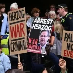 Ribuan Warga Australia Melakukan Aksi Demo Tolak Kunjungan Presiden Israel